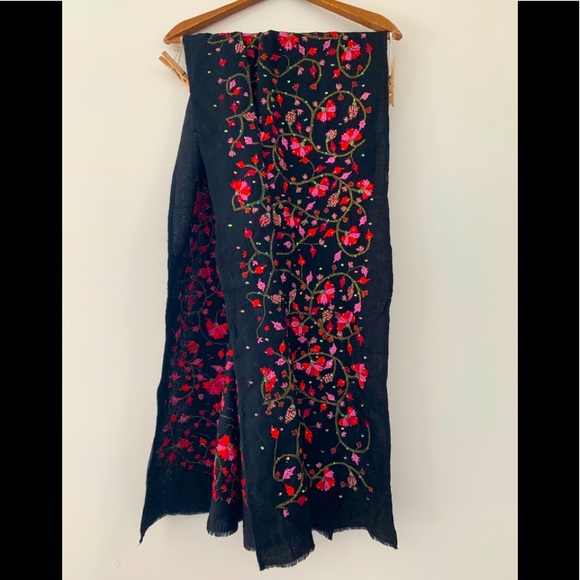 Vintage Other - VINTAGE- wool ornately beaded and stitched runner